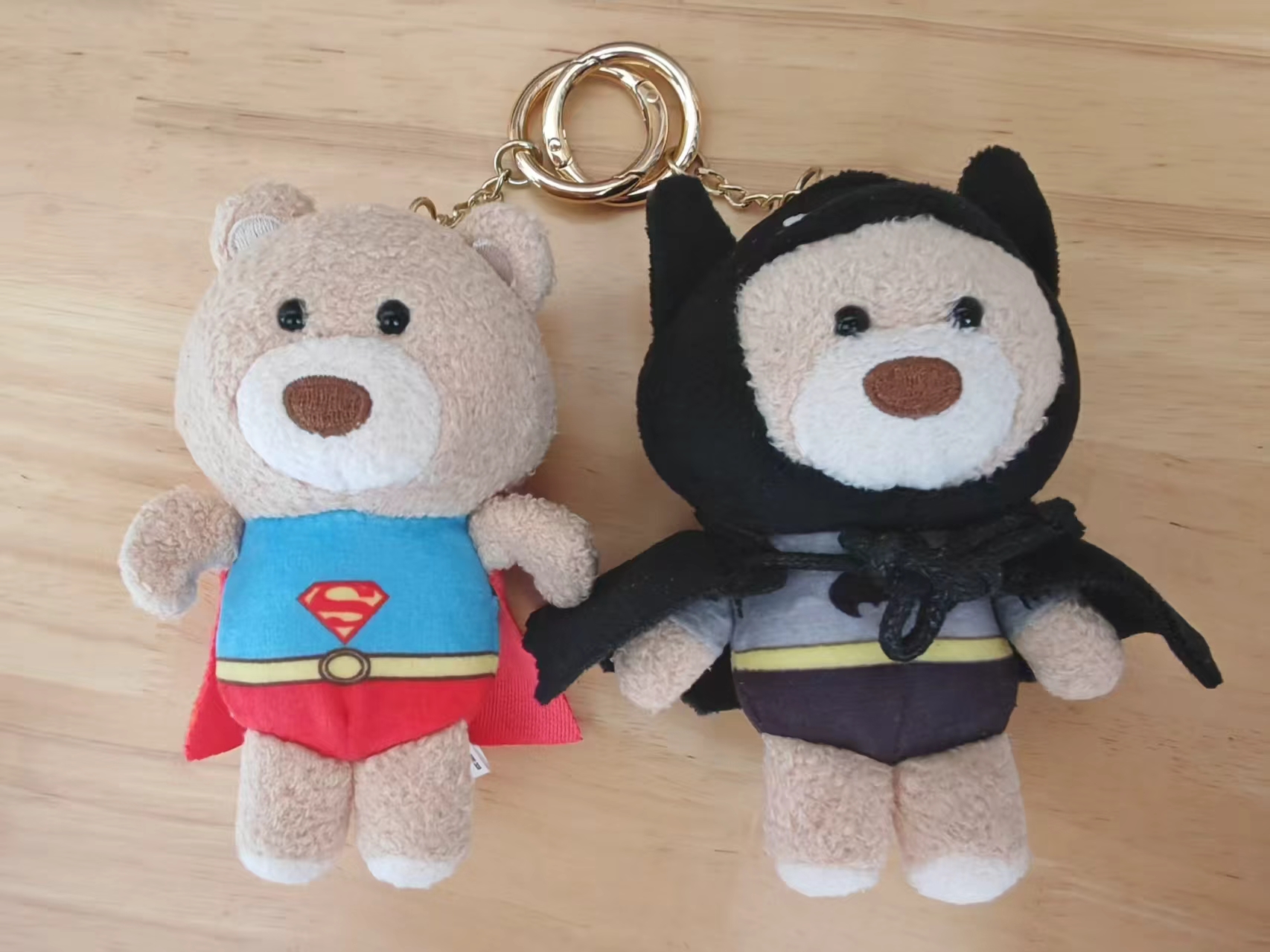 超小熊和蝙小熊