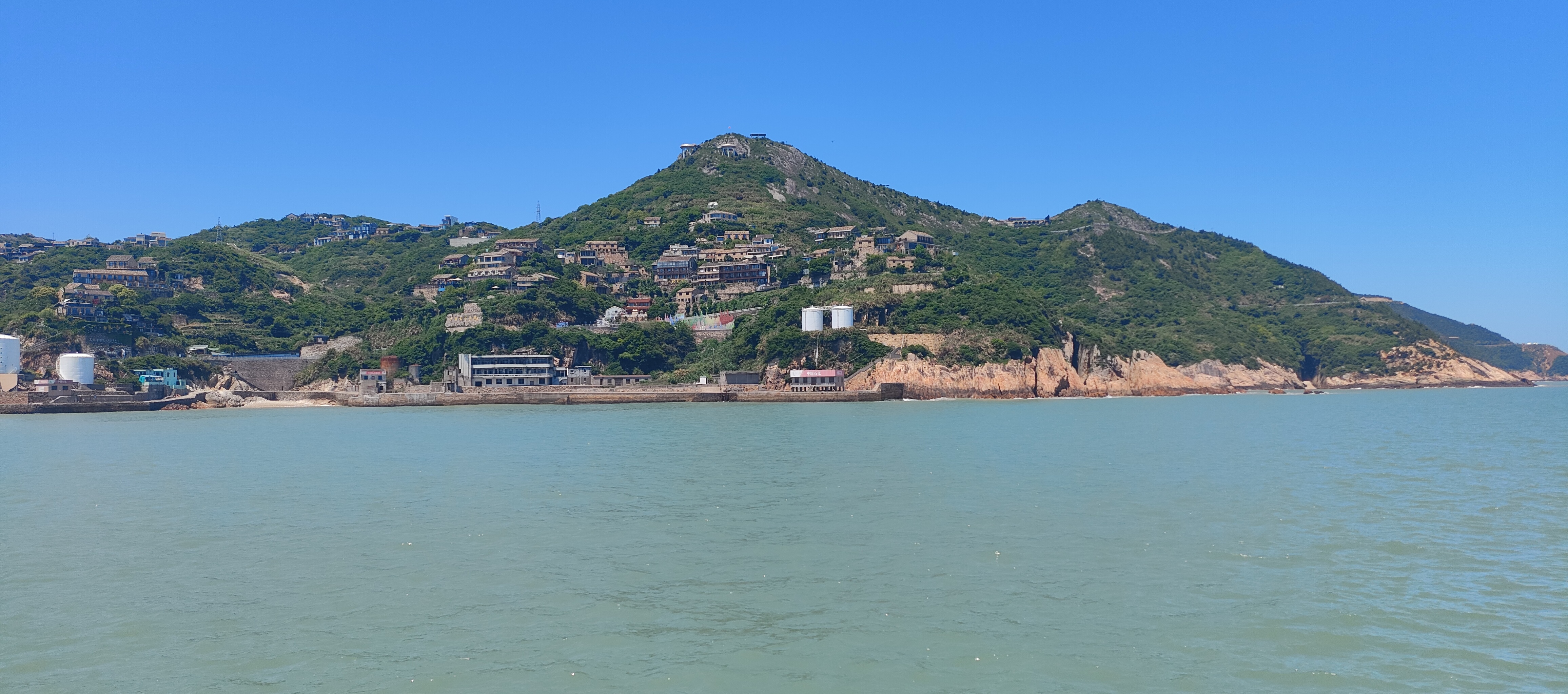pmLOch4.jpg